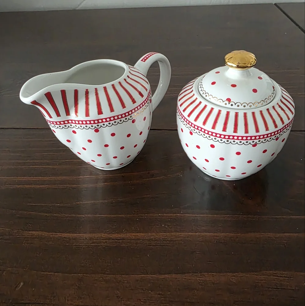 Grace Teaware Josephine Porcelain Sugar & Creamer Set - Red - Picture 2 of 6